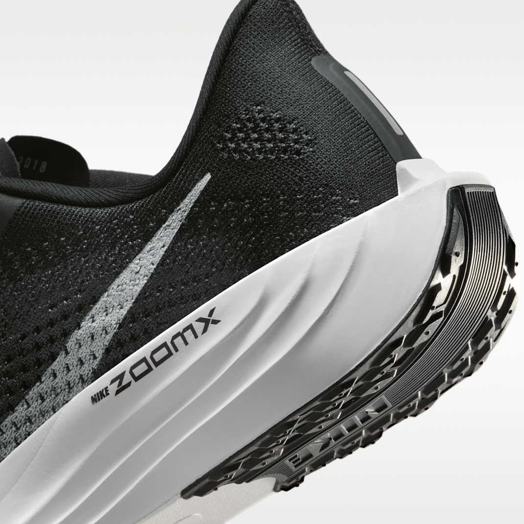 Black/Anthracite/White/Pure Platinum