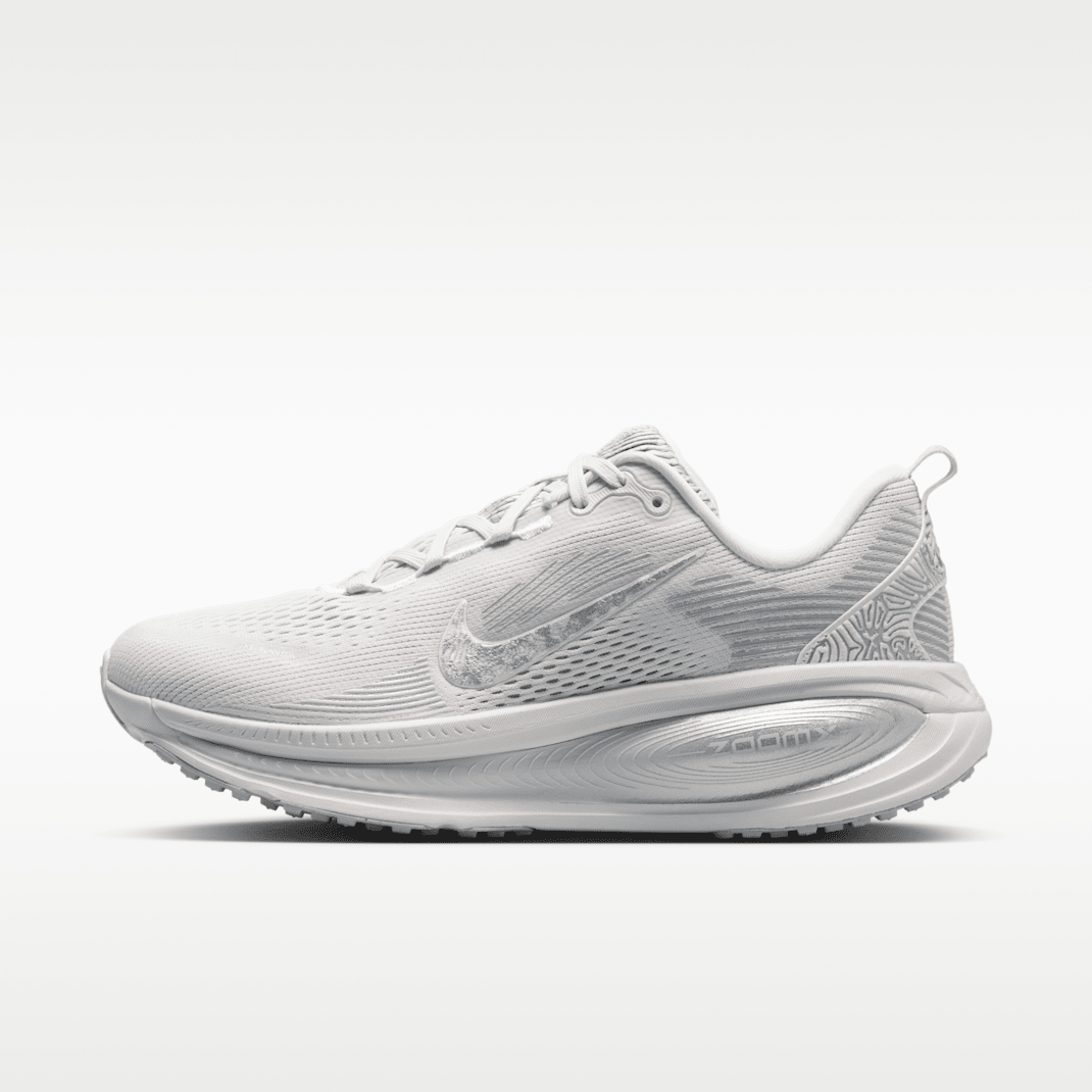 Phantom/Grey Fog/Metallic Silver/Summit White