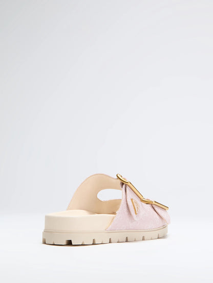 Light Pink 680
