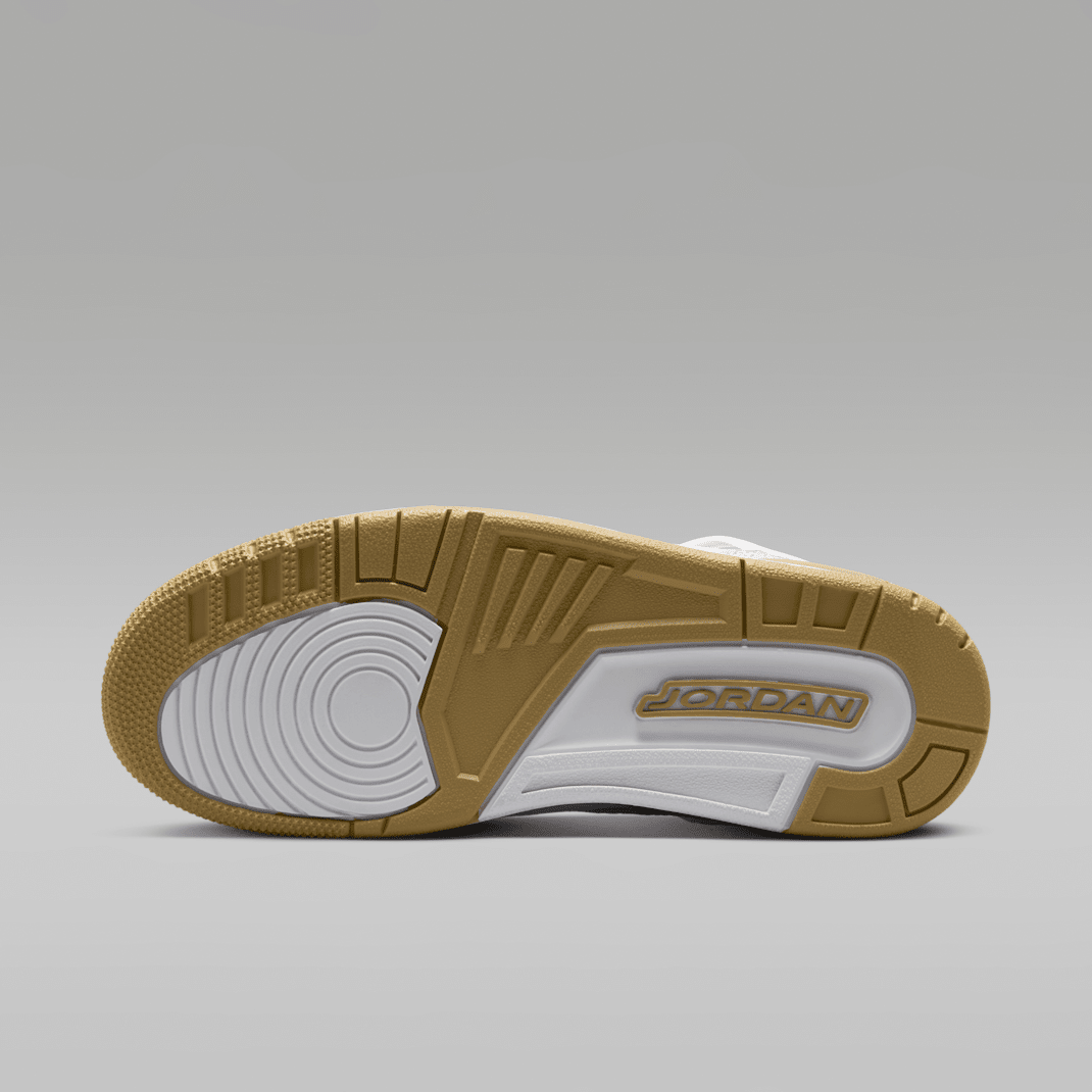 White/Neutral Grey/Team Gold/Metallic Gold