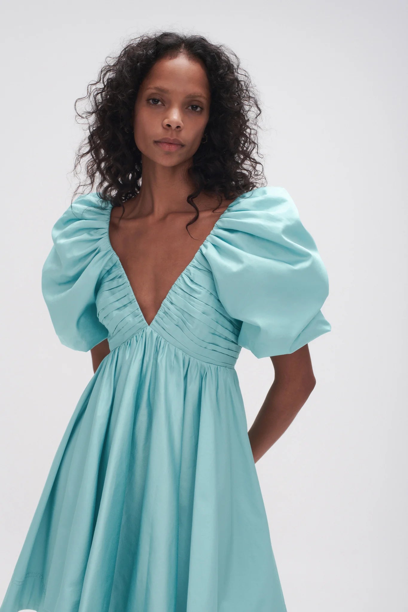SPEARMINT BLUE