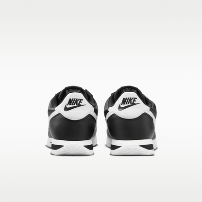 Black/White