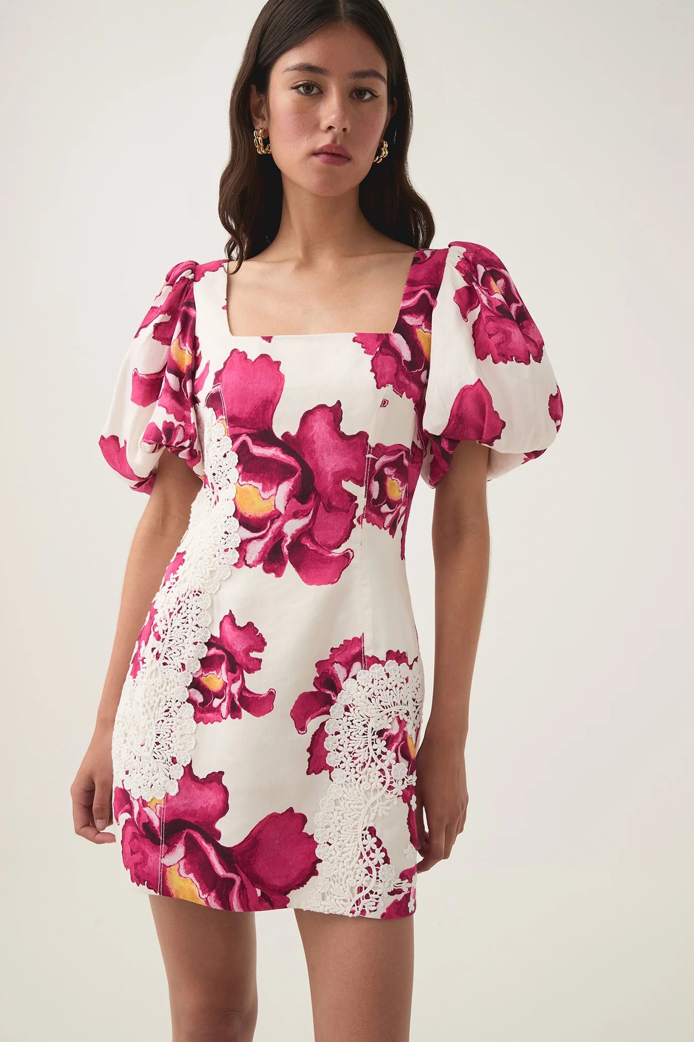 BOLDLY BLOOMING