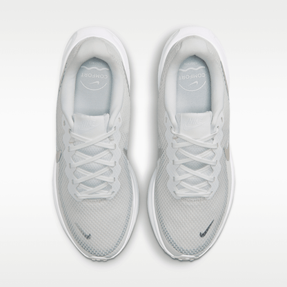 Off White/Barely Green/Malachite/Metallic Silver