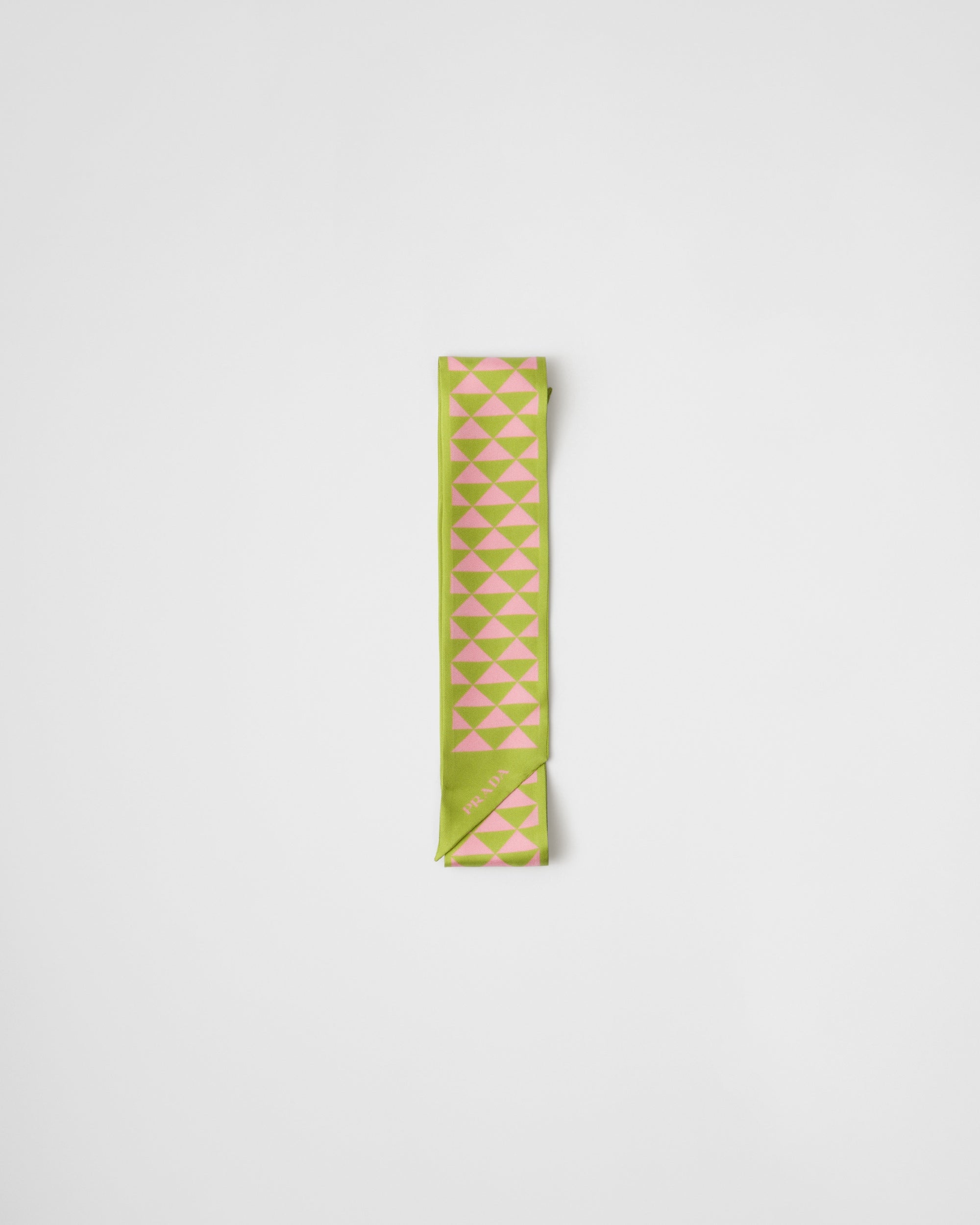 Verde césped/Rosa pétalo