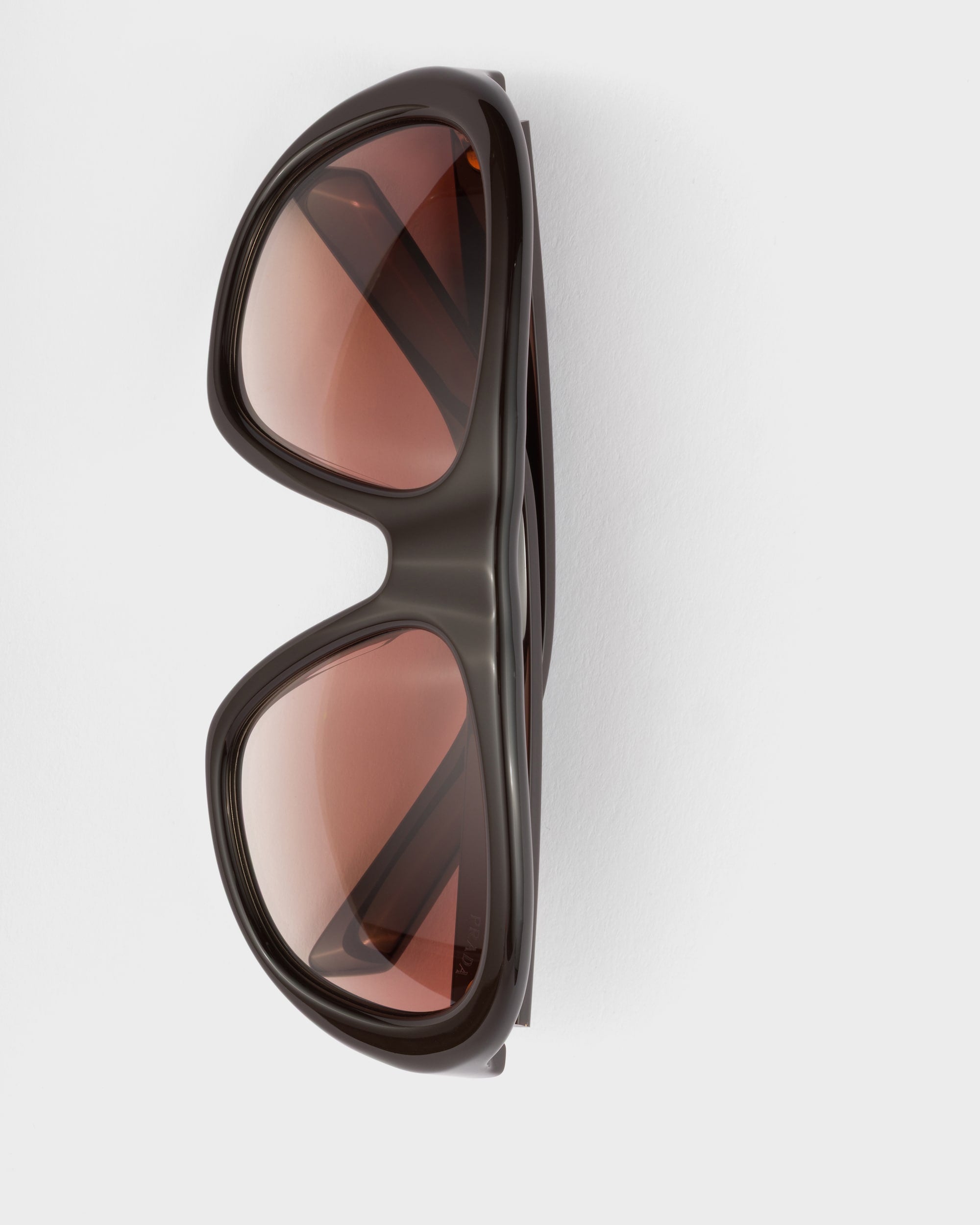 Lentes con degradado rosa empolvado