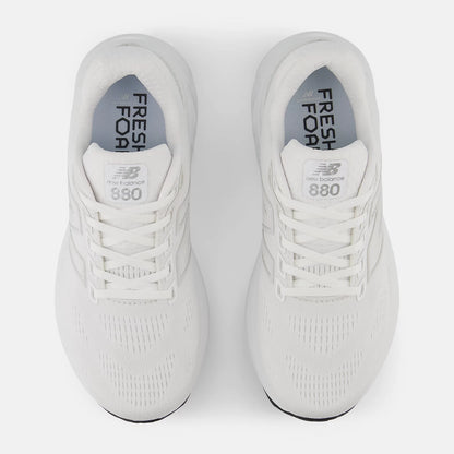 Nb 103 White With Sea Salt And Black