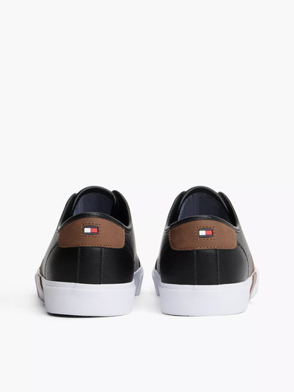 Black/Cognac