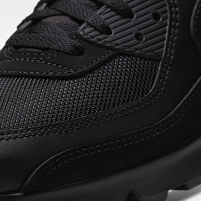 Black/Black/Black/Black