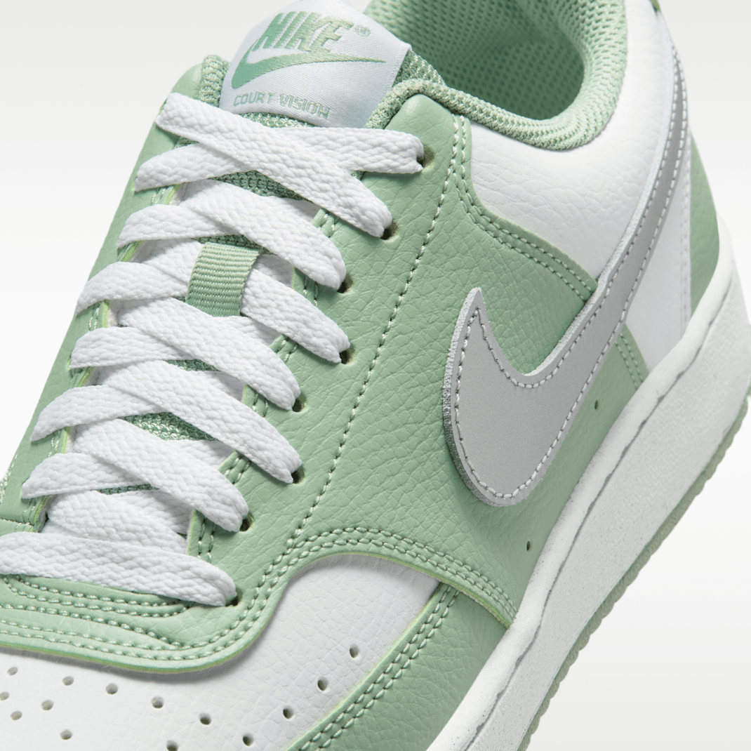 Steam/White/Metallic Silver