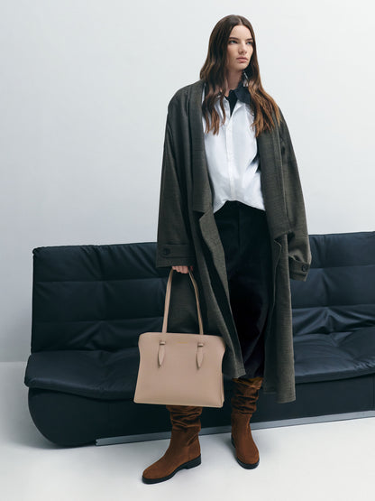 Taupe