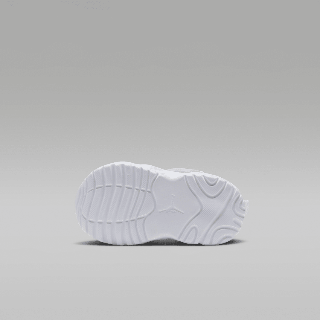 White/Gym Red/Metallic Silver/Black