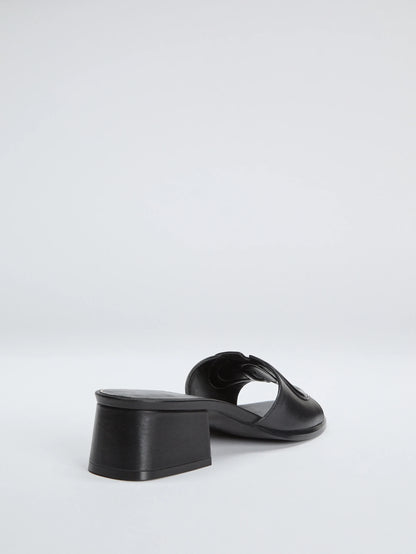 Black 001