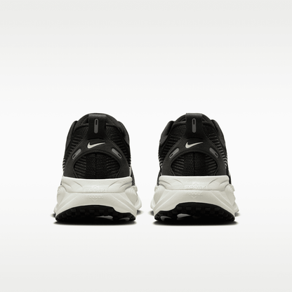 Black/Coconut Milk/Light Iron Ore/Summit White