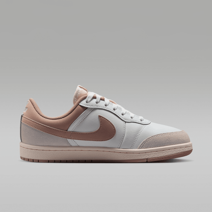 Summit White/Sail/Legend Medium Brown