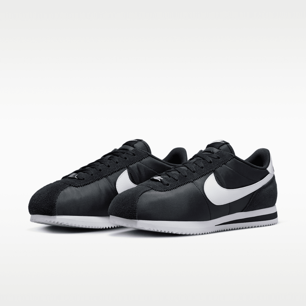 Black/White