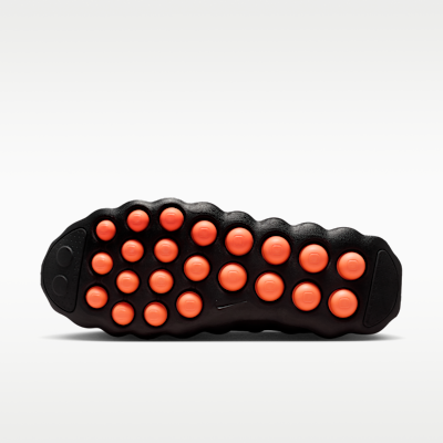 Black/Hyper Crimson/Hyper Crimson/Chrome
