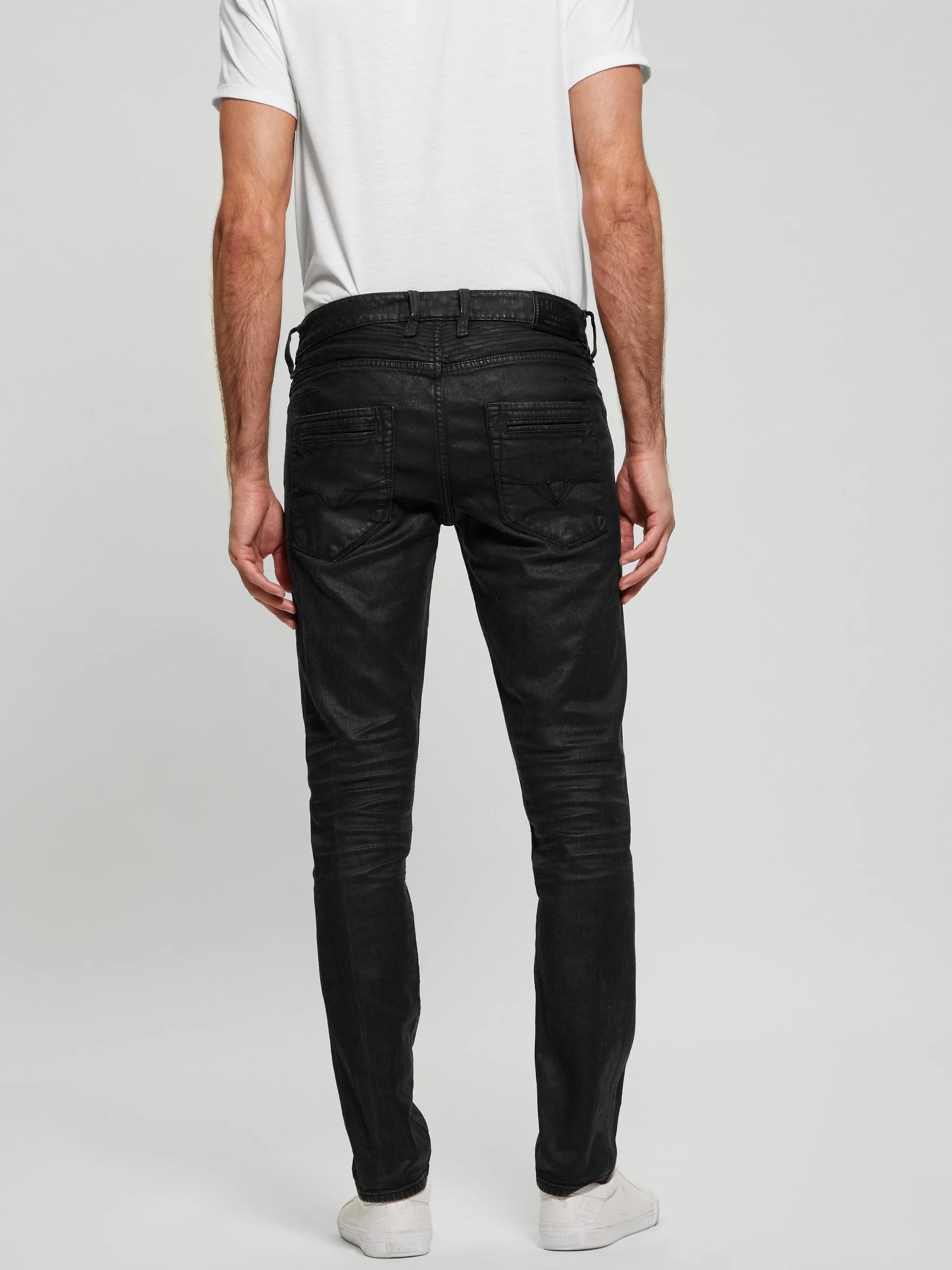 Isotope Black