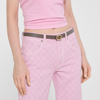 piel rosa y marrón topo