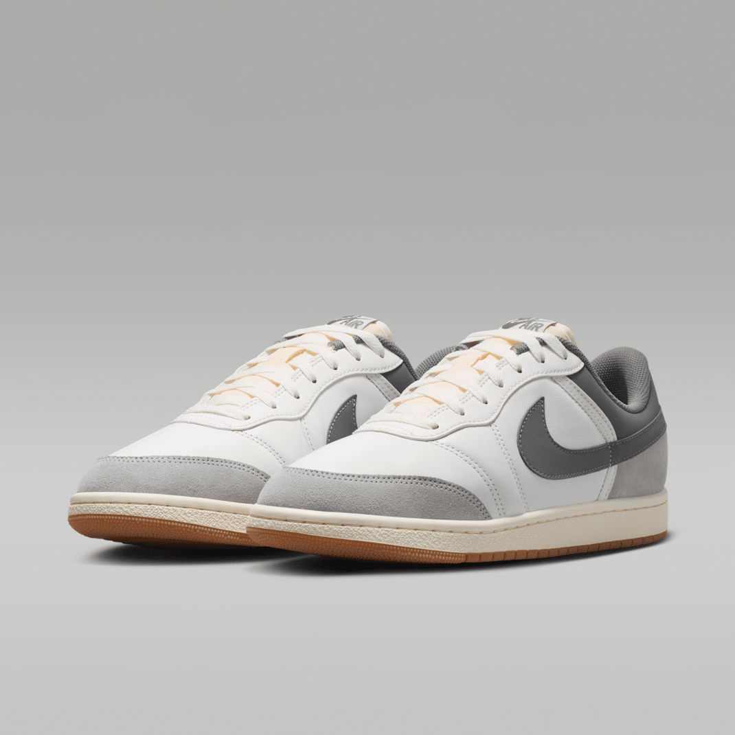 Summit White/Light Smoke Grey/Sail/Smoke Grey