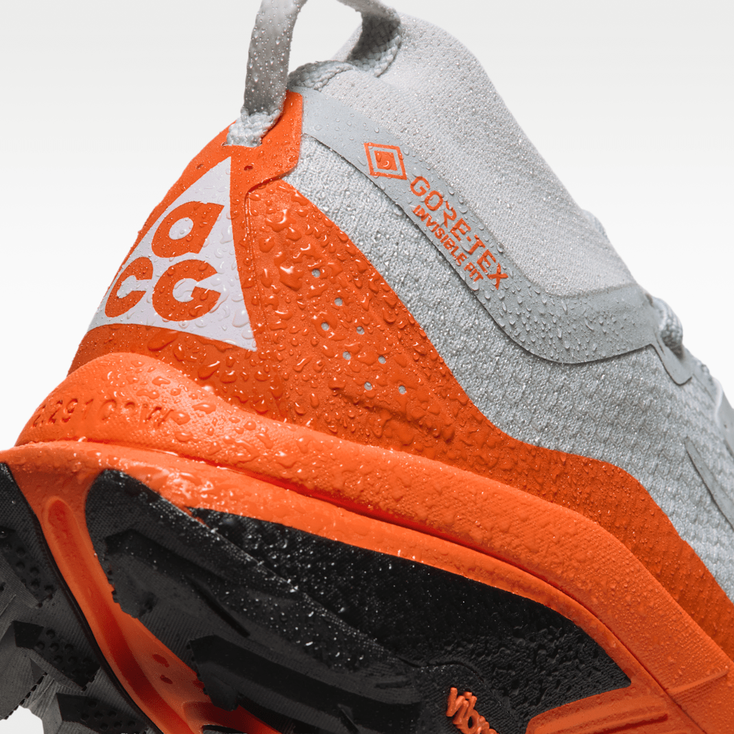 Light Silver/Safety Orange/Black/Summit White