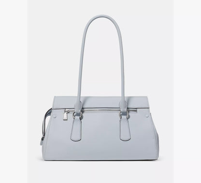 Pale Sapphirine