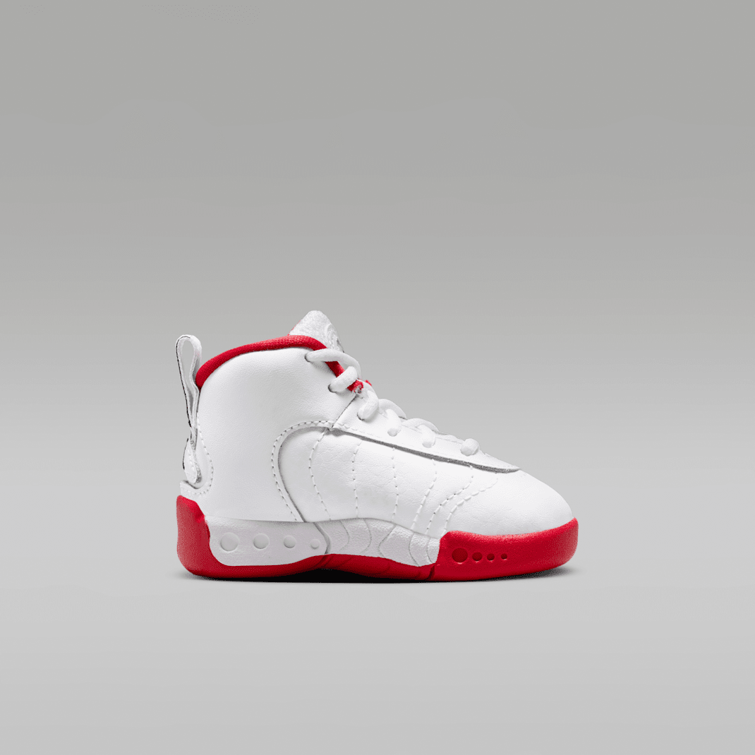 White/True Red/Metallic Silver/Black