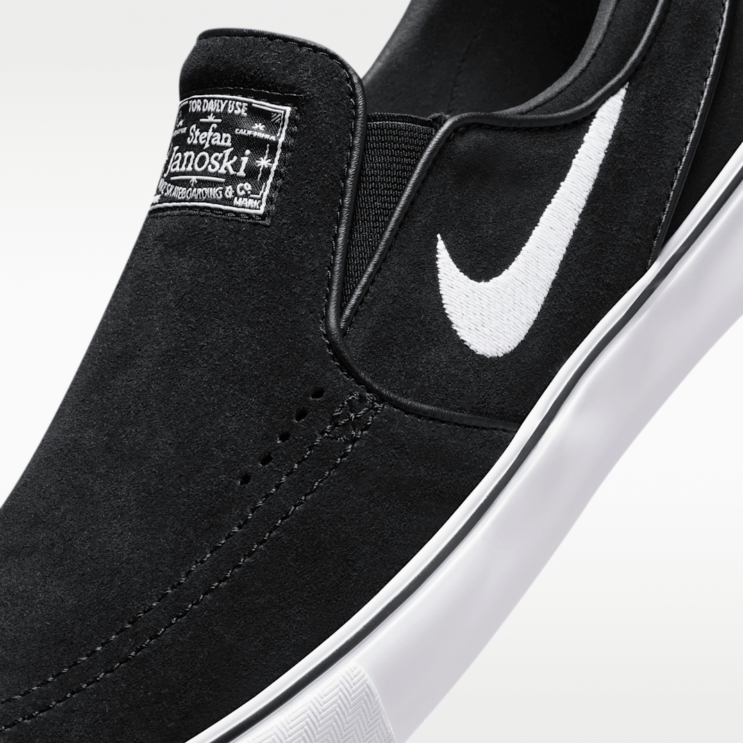 Black/Black/Black/White