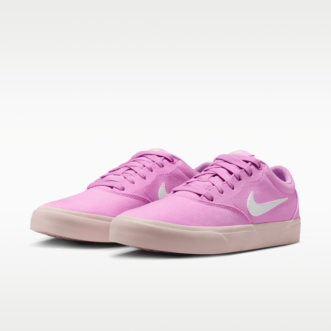 Light Magenta/Silt Red/White