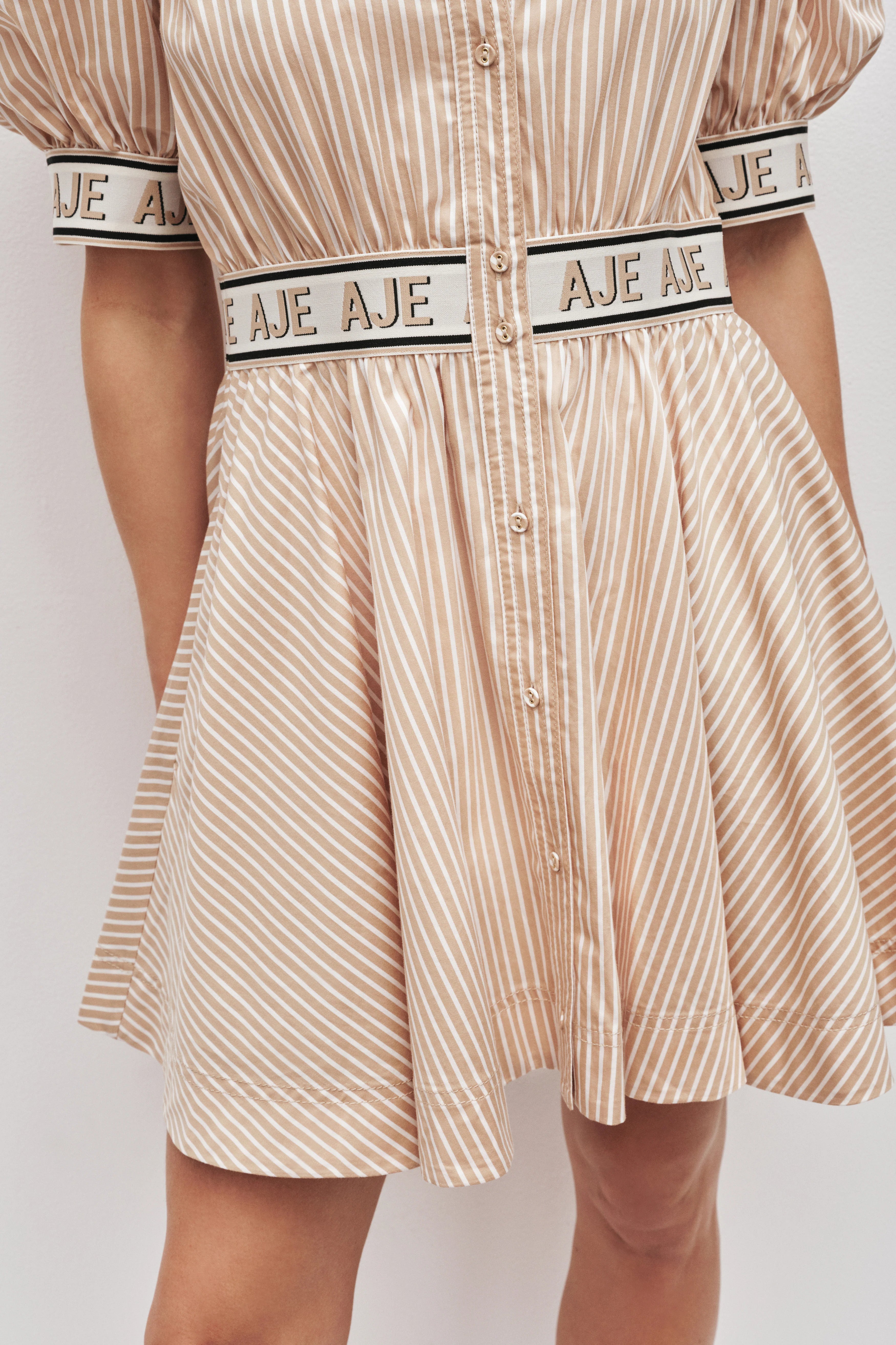 BEIGE STRIPE