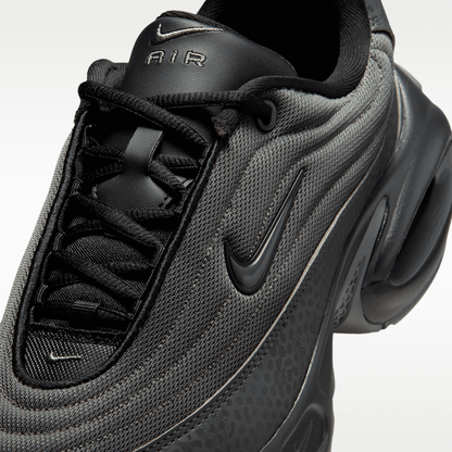 Black/Iron Grey