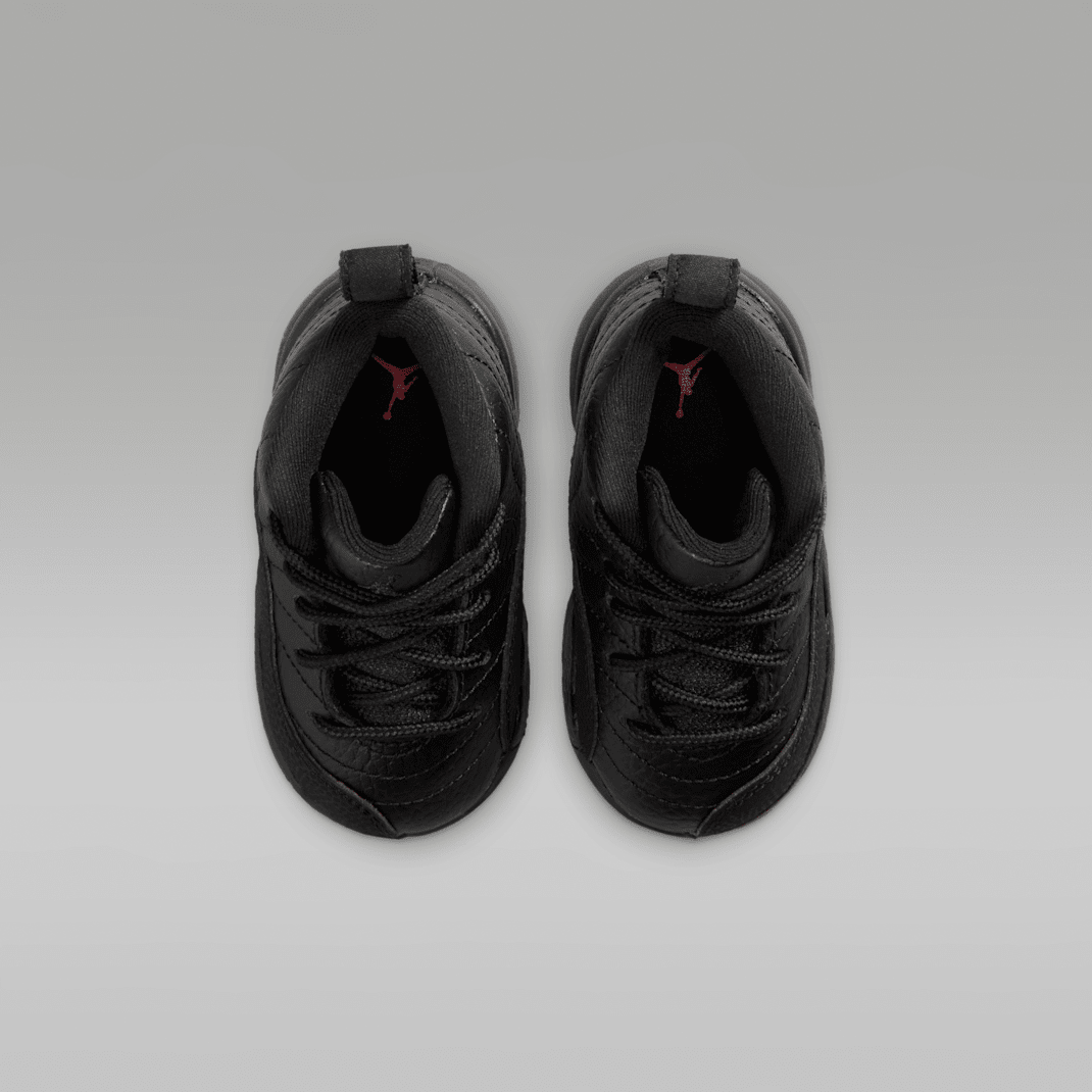 Black/Varsity Red