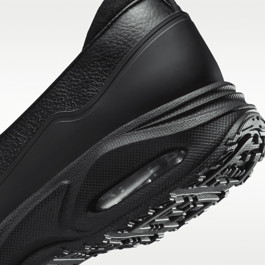 Black/Smoke Grey/Pink Foam/Metallic Gold