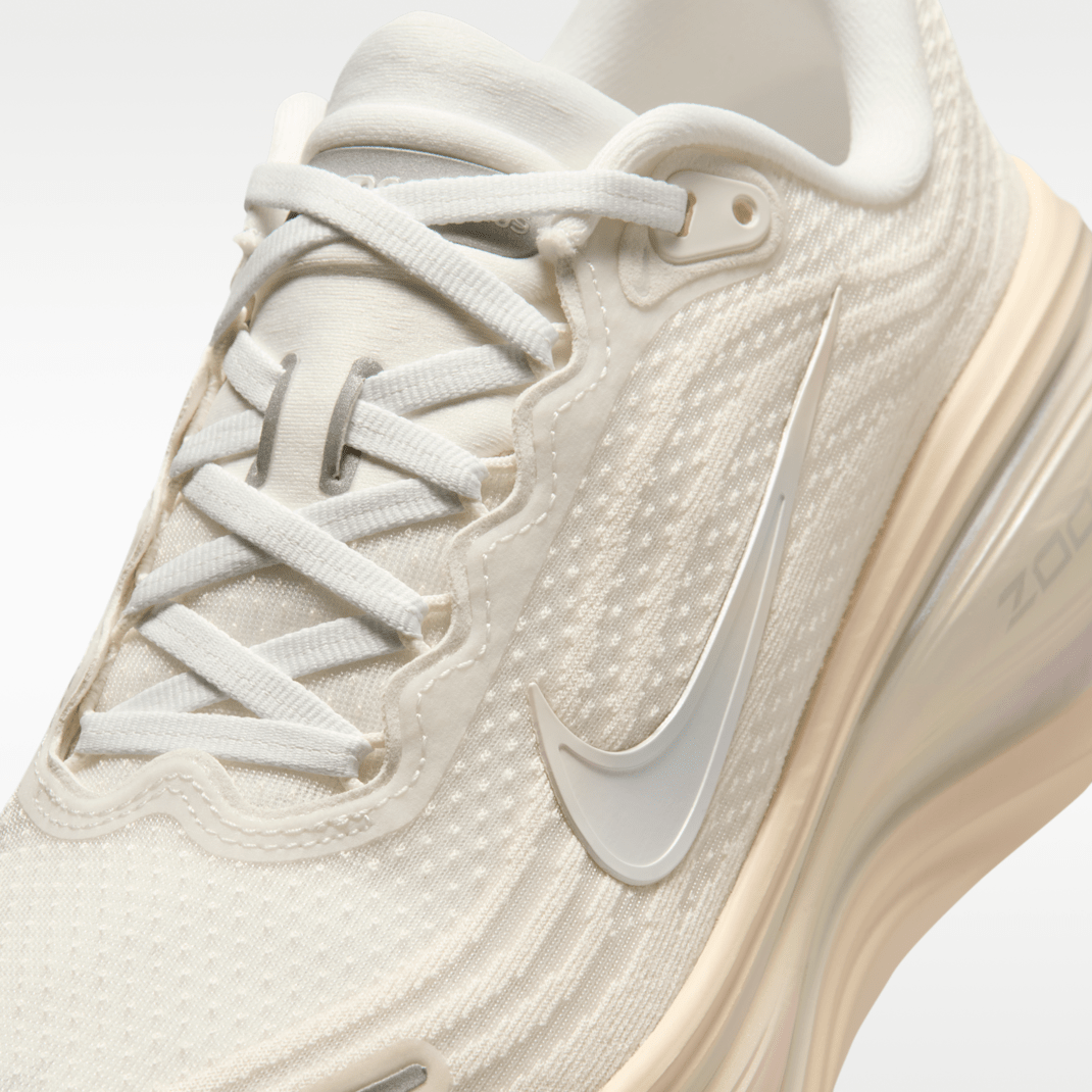 Summit White/Phantom/Pure Platinum/Chalk