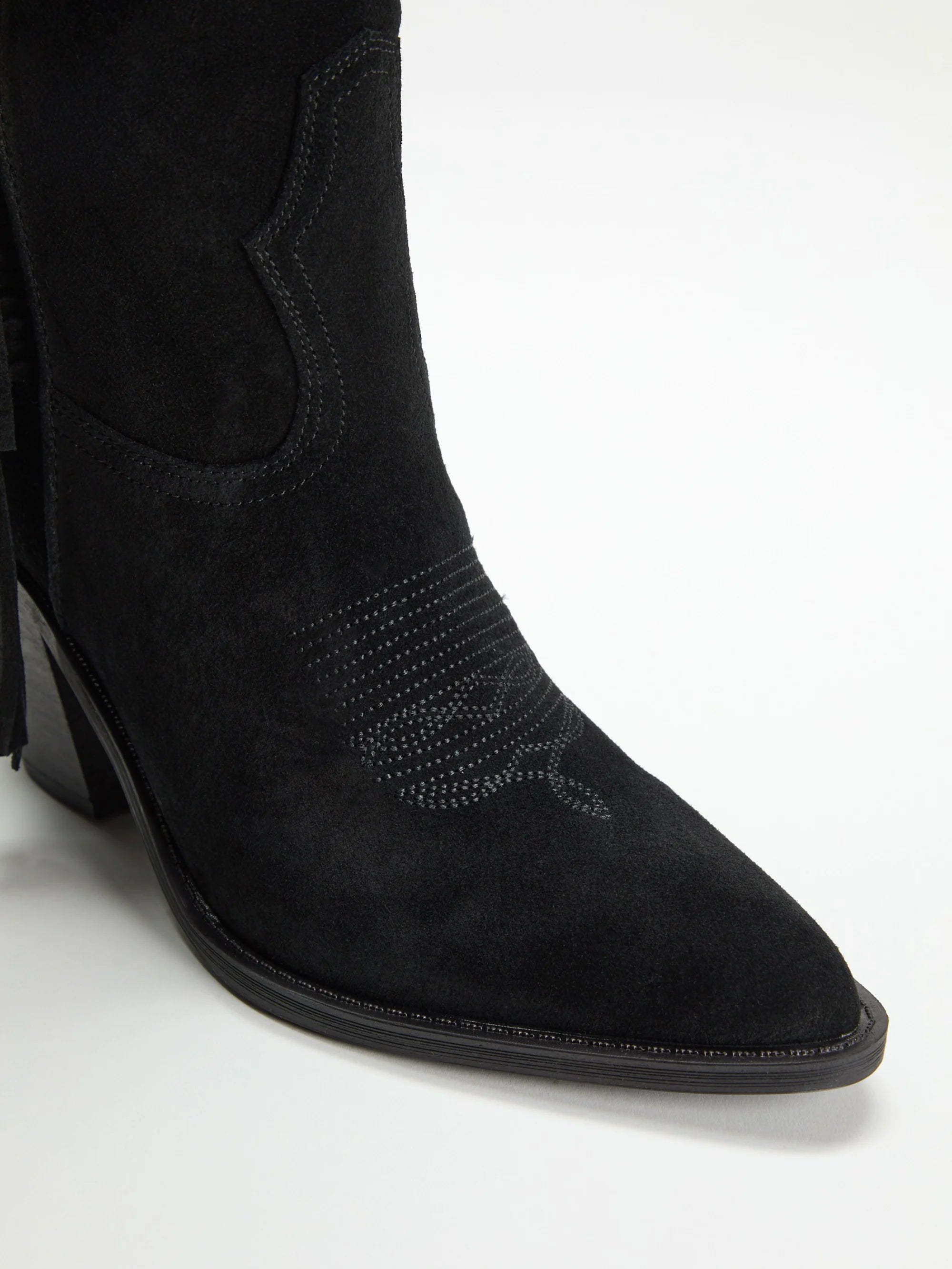 Black 001