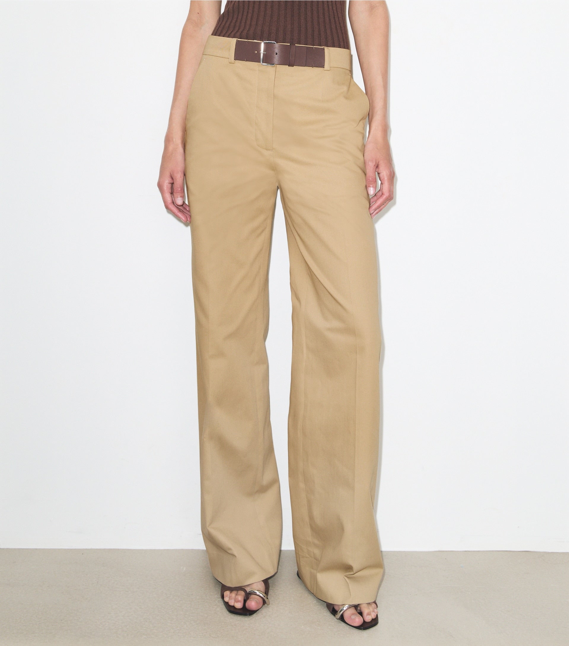 beige