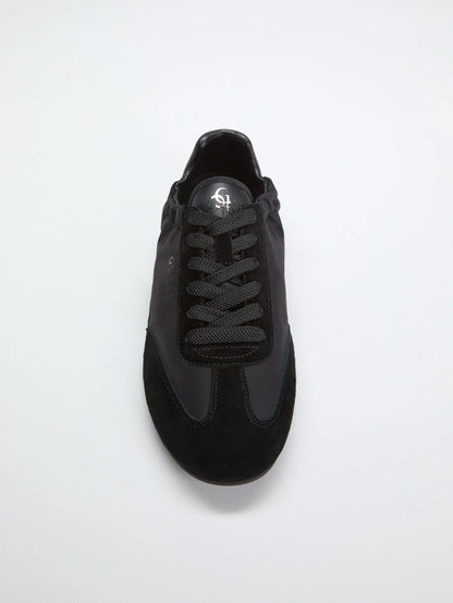 Black 002