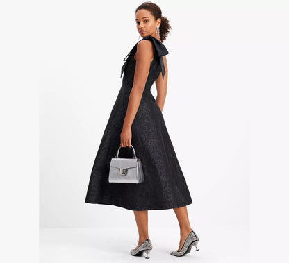 Black Tonal