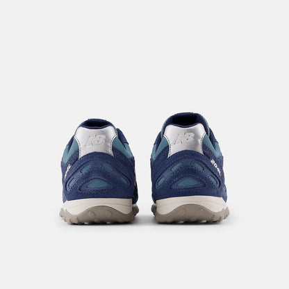 Nb Navy With Salt Water