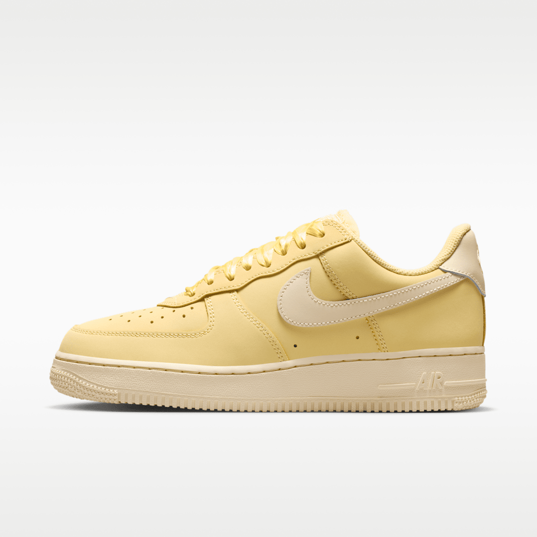 Soft Yellow/Soft Yellow/Sunbleach