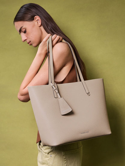 Taupe