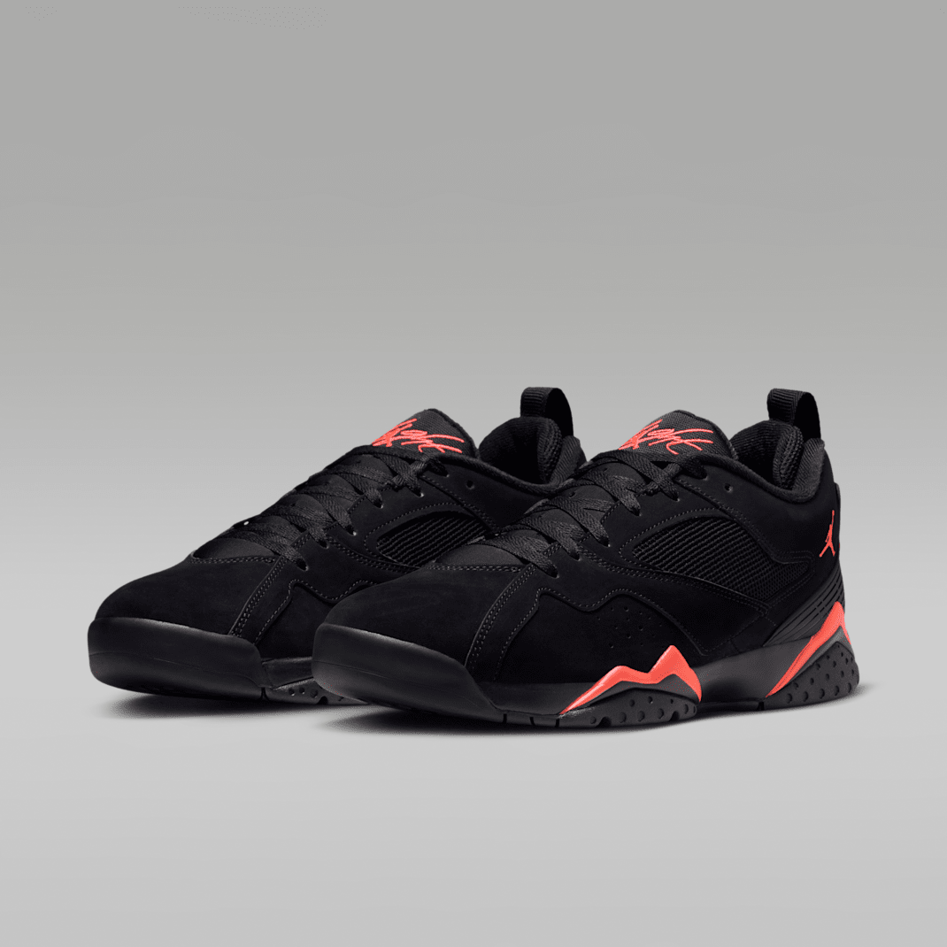 Black/Infrared 23 2