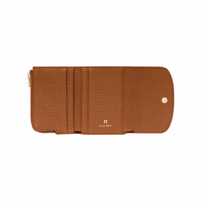 Cognac brown