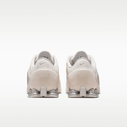 Sail/Pale Ivory/Sail/Metallic Silver