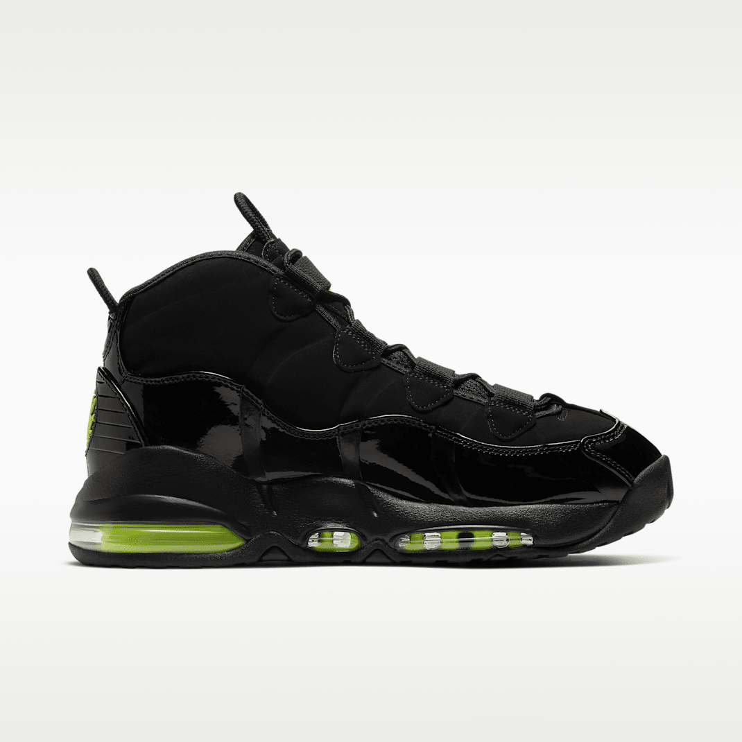Black/Volt