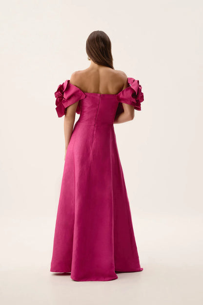MAGENTA