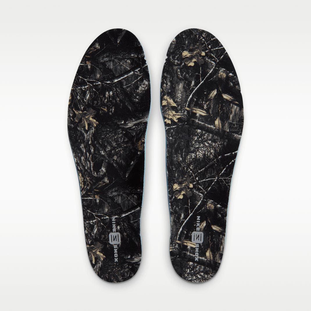Black/Metallic Cool Grey/Dark Smoke Grey