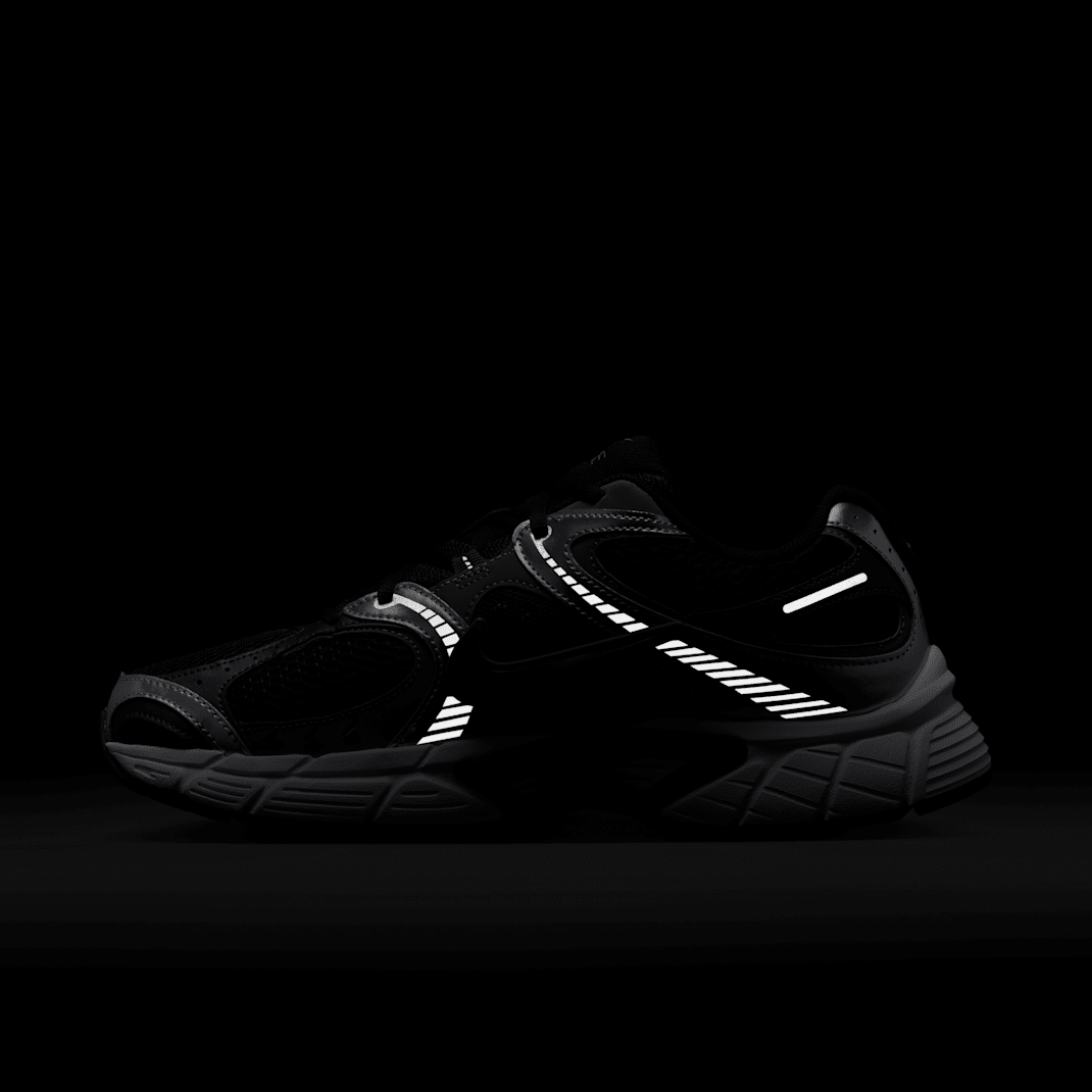 Black/Anthracite/Smoke Grey/Black 2