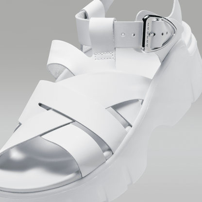 White/Metallic Silver