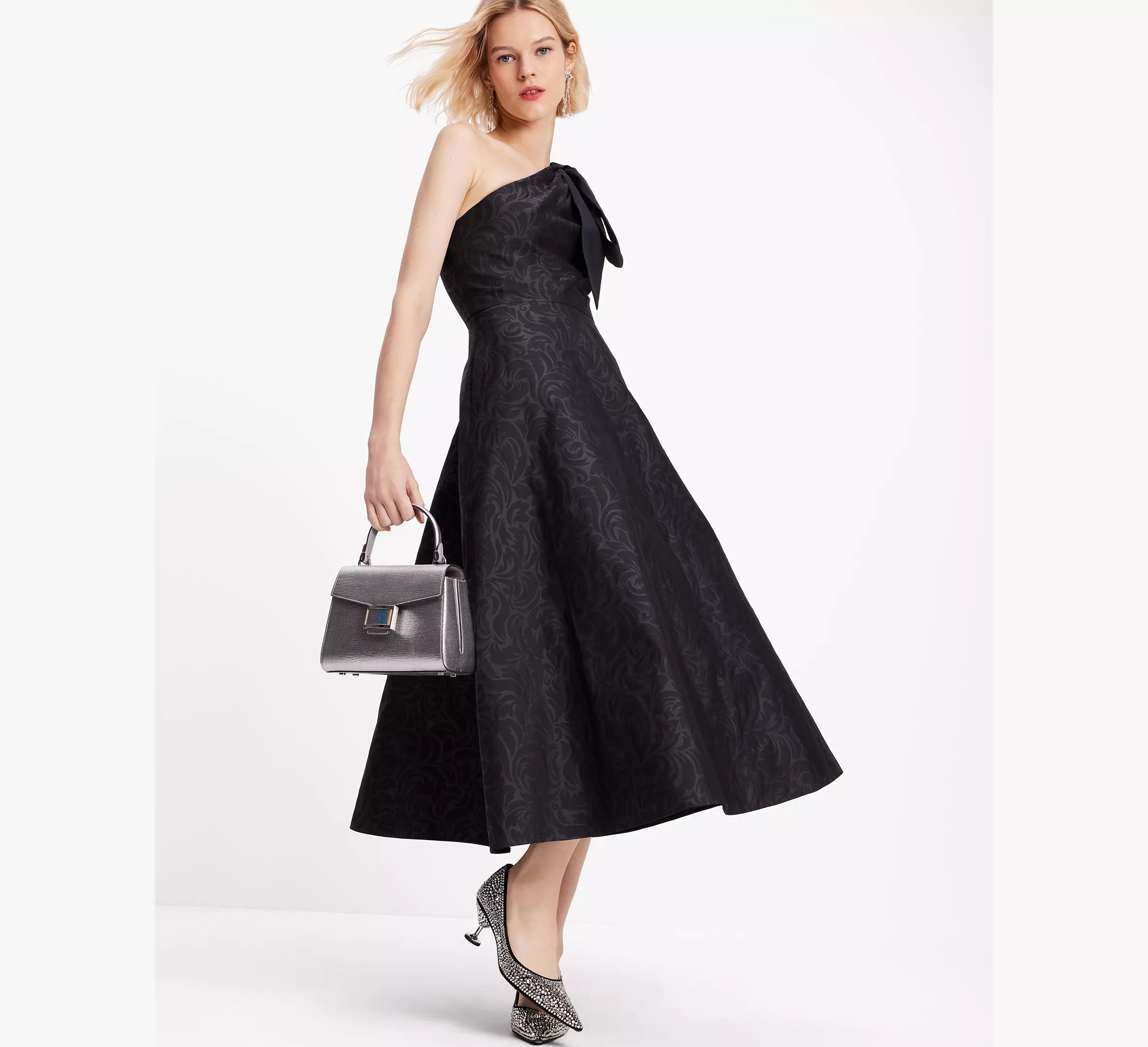 Black Tonal